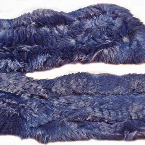 SCARF, RABBIT FUR, TWO-SIDED, NEW, NAVY, 35 x 4 INCHES, BOTH SIDES ARE SOFT WOVE - Picture 1 of 4